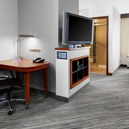 ไฮแอท เพลซ หลุยส์วิลล์ อีสต์ Hotel ภายนอก รูปภาพ